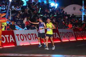 BIB: 40225
                            <button type="button" onclick="openModal(23180395)" class="btn btn-primary btn-sm float-right btn-popup" data-toggle="modal" data-target=".modal-high-quality">
                        <i class="fas fa-shopping-cart"></i> Add to Cart
                    </button>
                                            <button type="button" onclick="isThisMe(23180395, true)" class="btn btn-success btn-sm float-right btn-popup btn-isme hidden" data-toggle="tooltip" data-placement="bottom" title="นี่คือรูปของคุณใช่ไหม คลิกที่นี่เพื่อเอาเข้าอัลบั้ม">
                        <i class="fas fa-plus"></i> Add to album
                    </button>
                    <button type="button" onclick="isThisMe(23180395, false)" class="btn btn-warning btn-sm float-right btn-popup btn-isnotme hidden">
                        <i class="fas fa-ban"></i> Remove from album
                    </button>